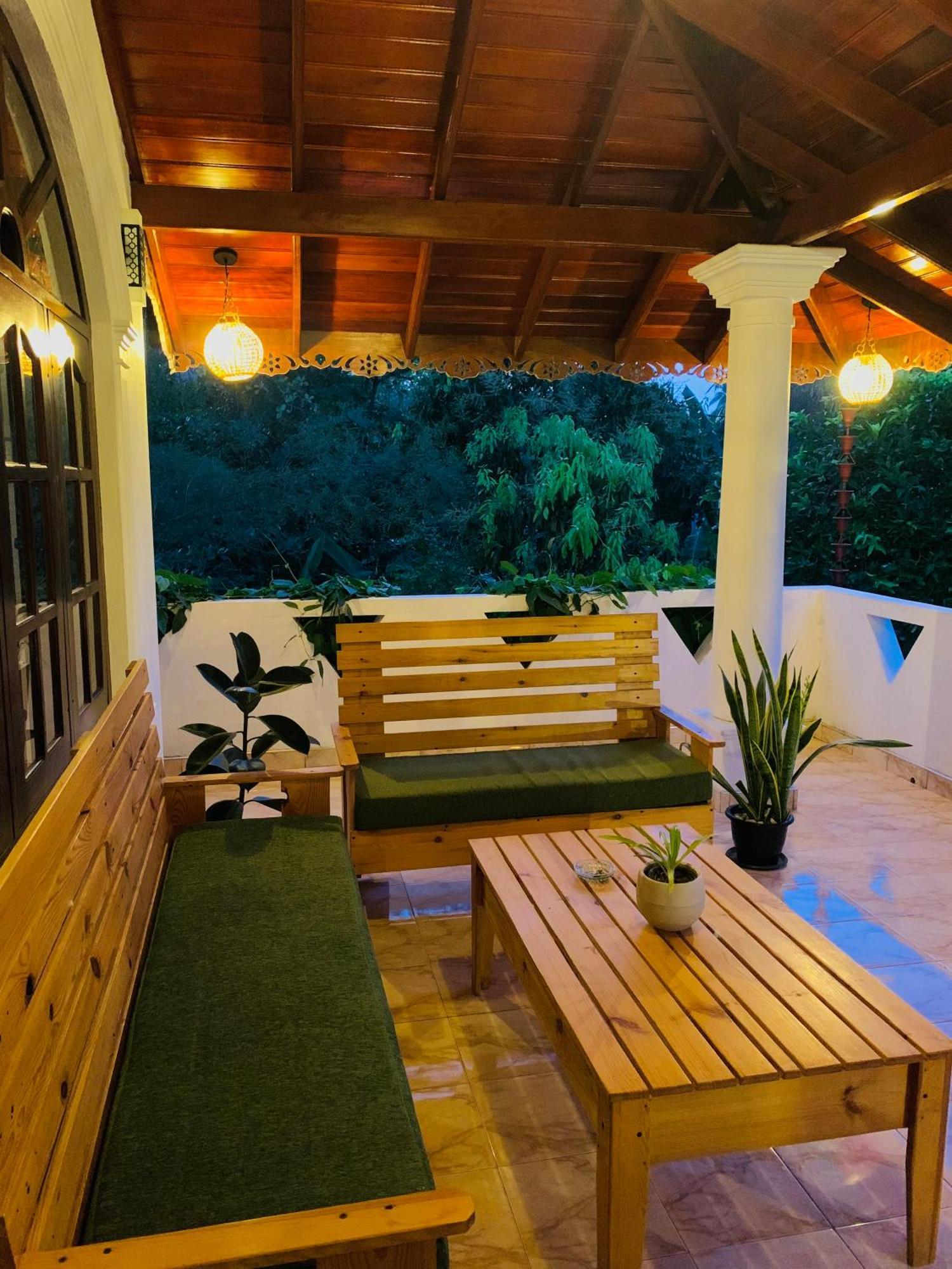 Breeze Bay Villa Dikwella Esterno foto